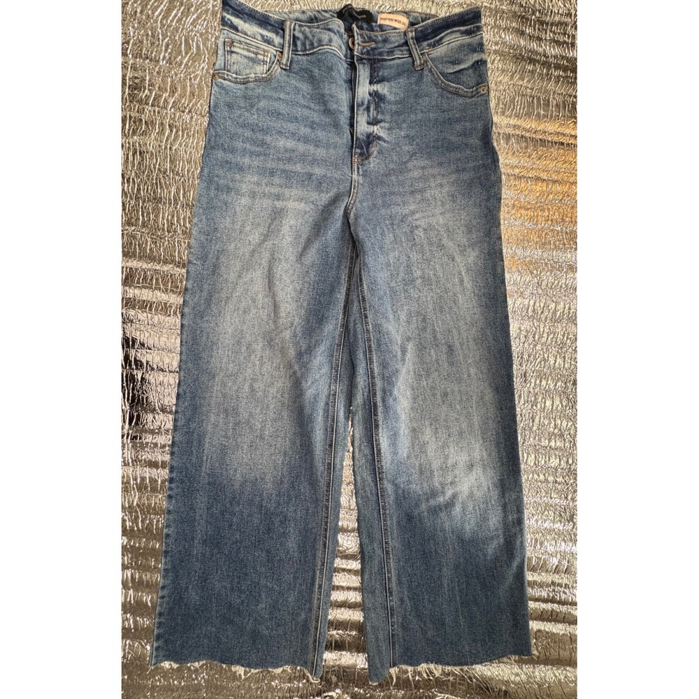 BCBGeneration High Rise Wide Leg Jeans Medium Wash Raw Hem Size 11/30
